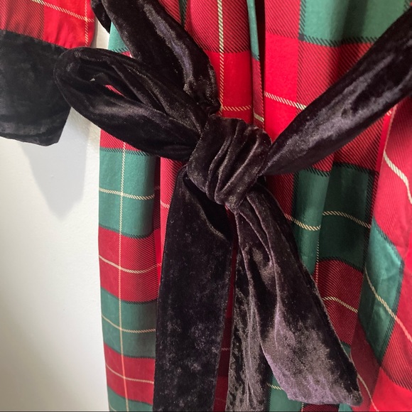 90s Vintage Silk & Velvet Belted Robe La Senza Green and Black Plaid - Picture 4 of 12